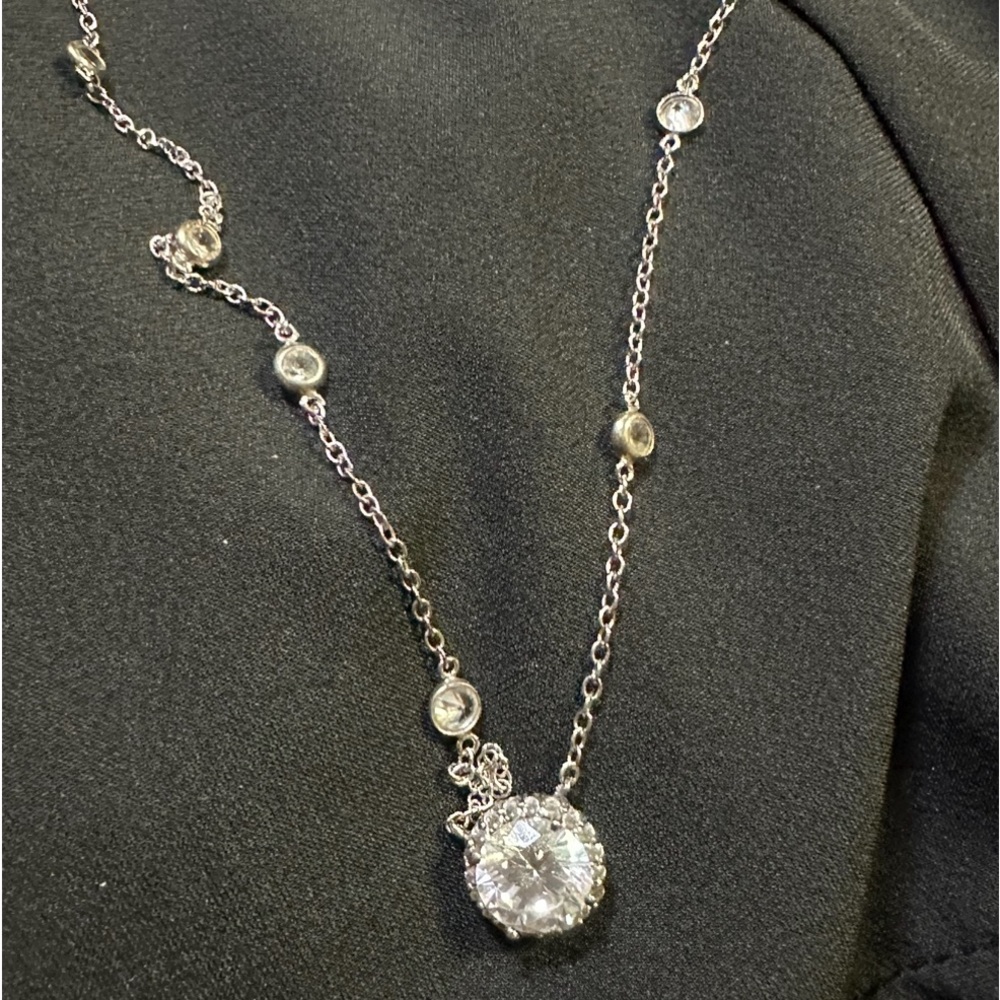 Necklace. Silver color.  #2